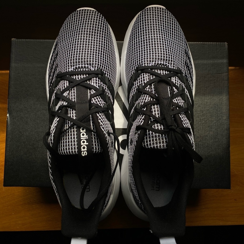 adidas Men's Questar Flow Sneaker Running Shoe